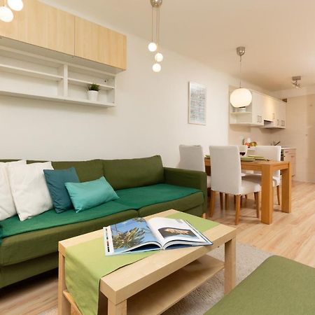 Apartments Warsaw Zelazna By Noclegi Renters エクステリア 写真