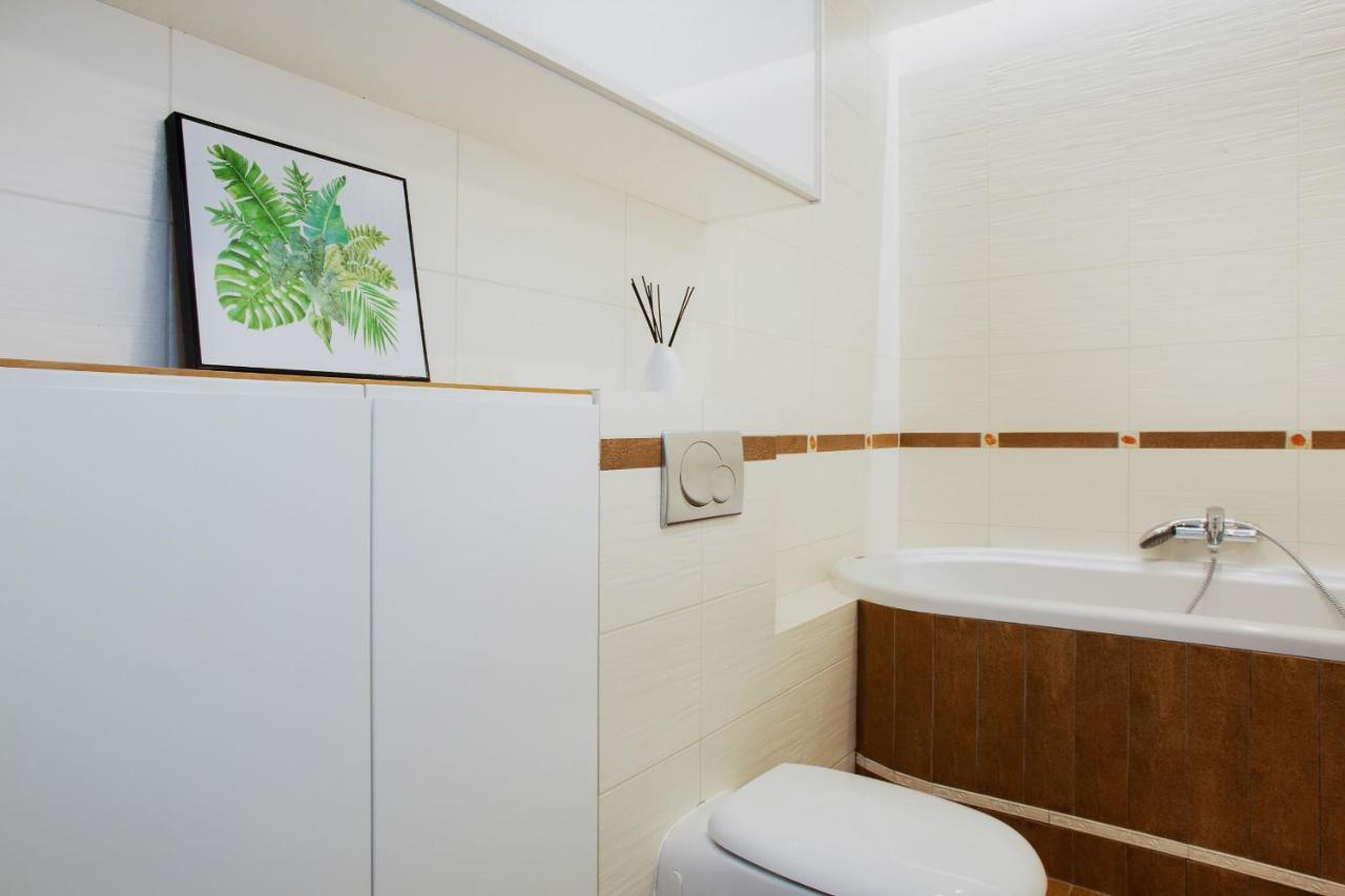 Apartments Warsaw Zelazna By Noclegi Renters エクステリア 写真
